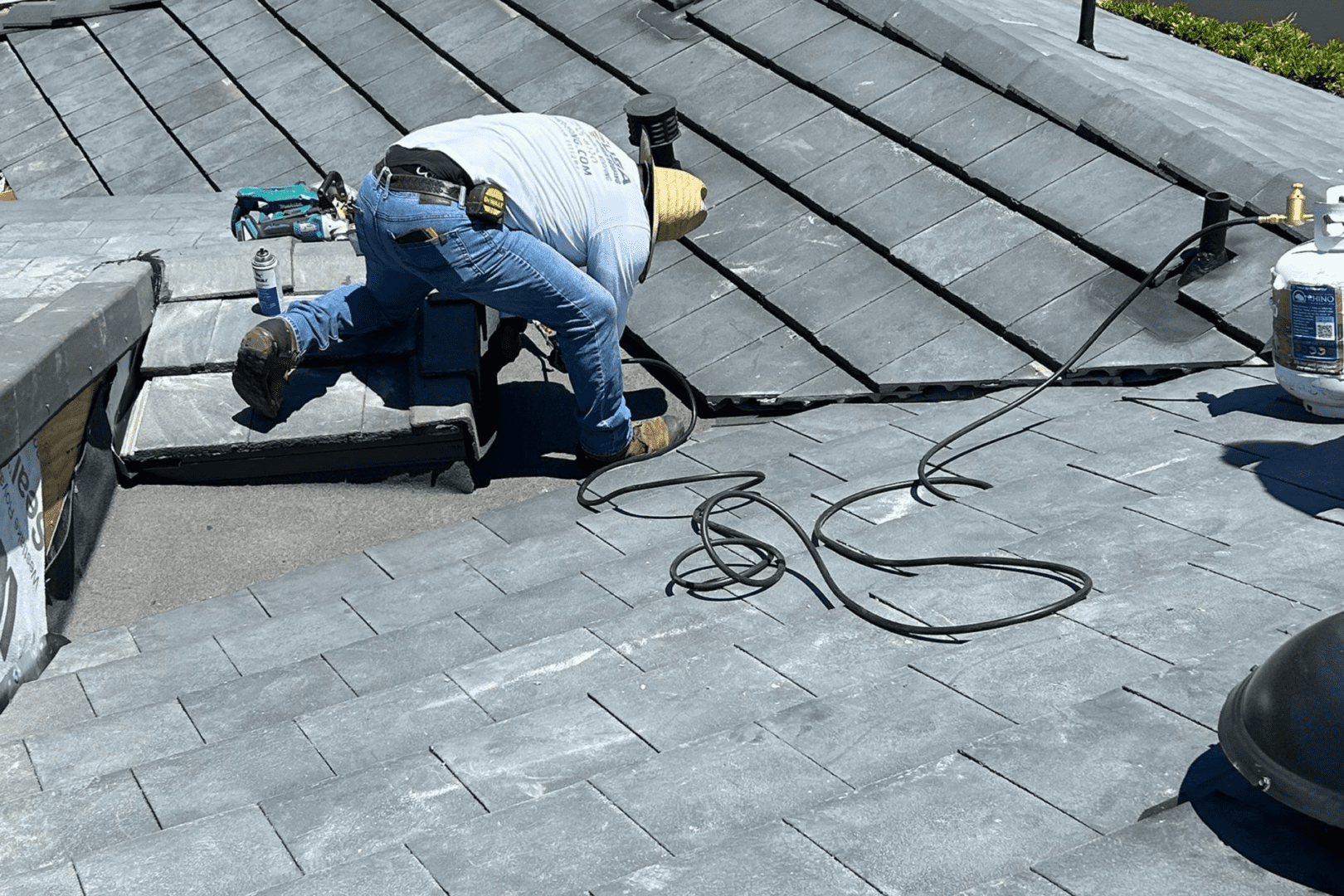 112aaf7f-4f3e-4c90-ab26-a8efa341a987 2